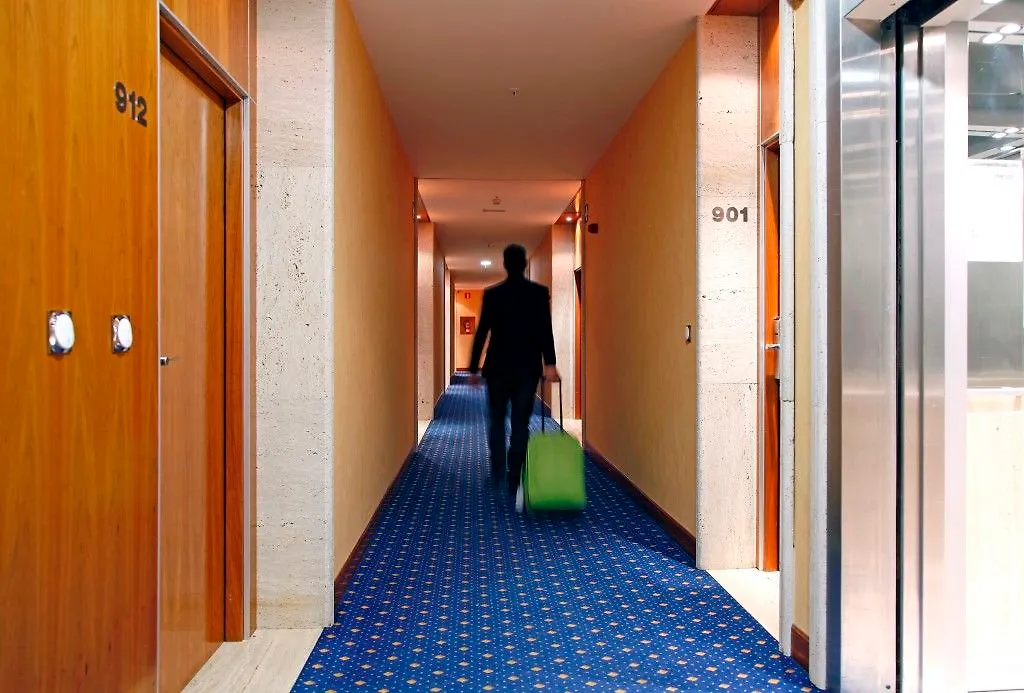B&B Hotel Madrid Aeropuerto T4 San Sebastián de los Reyes